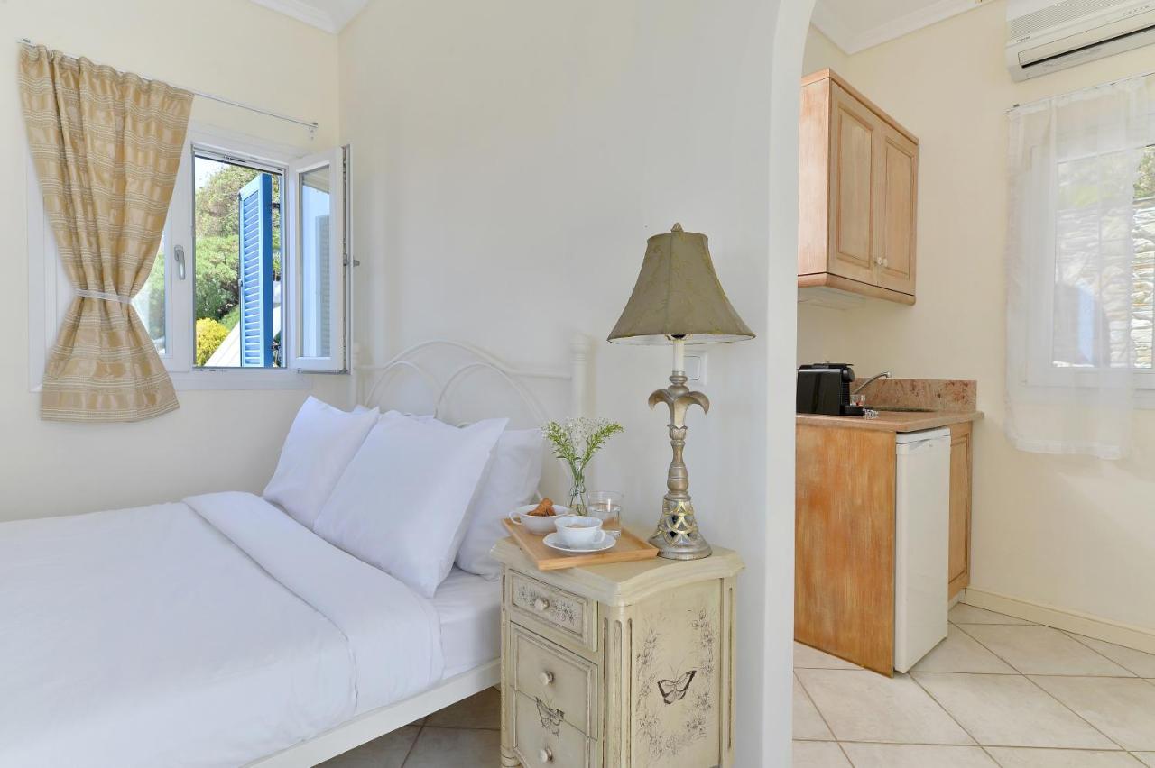 Andros Homes Sea Side Apartment & Studio Gavrio Eksteriør billede