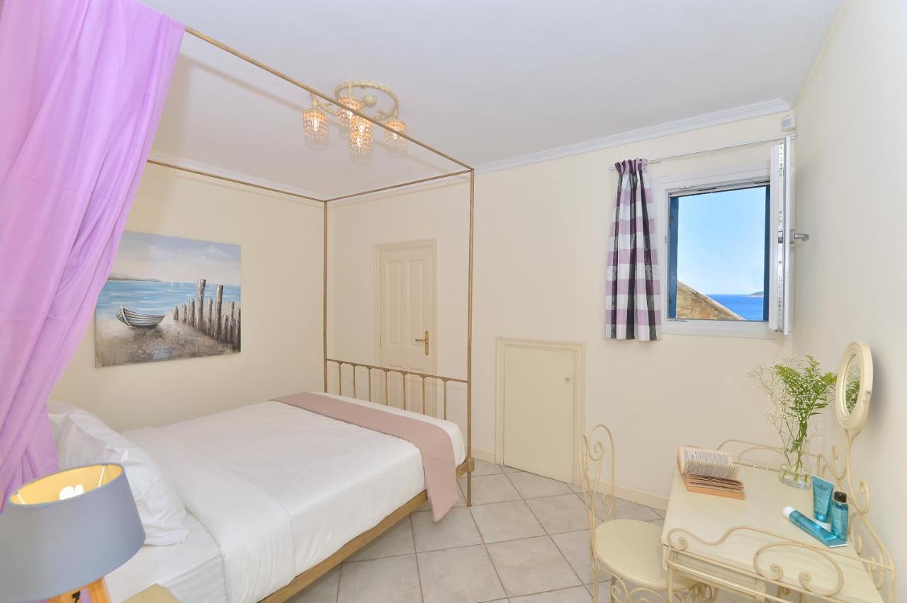 Andros Homes Sea Side Apartment & Studio Gavrio Eksteriør billede