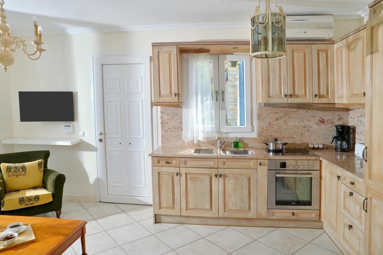 Andros Homes Sea Side Apartment & Studio Gavrio Eksteriør billede